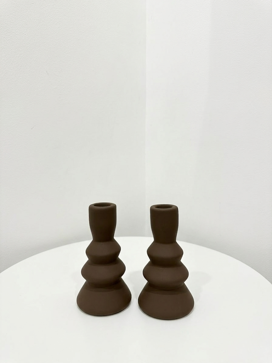 Duo de Bougeoirs Sculptés - Mat Tabac